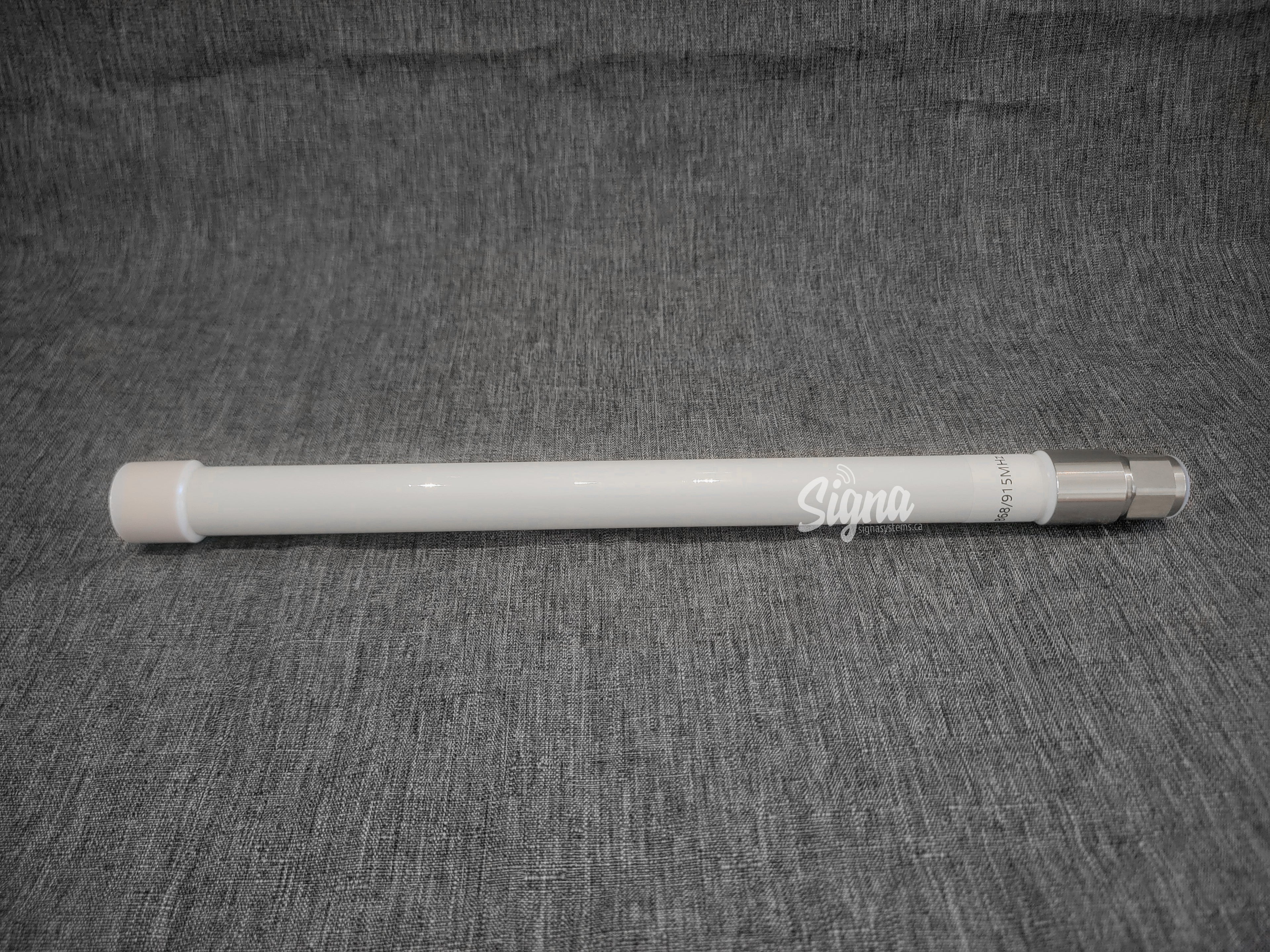 Signa 915MHz Fiberglass LoRa Antenna 12"
