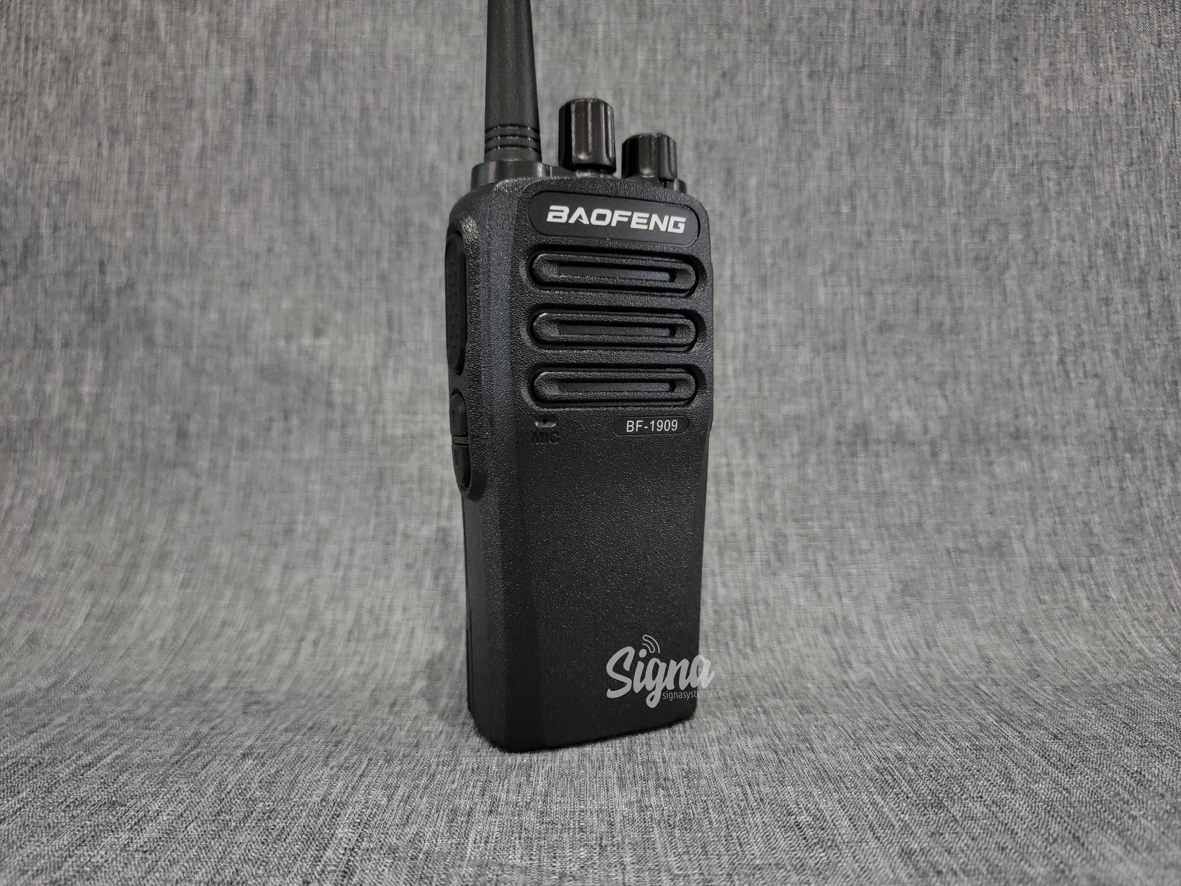 Baofeng BF-1909 UHF Radio